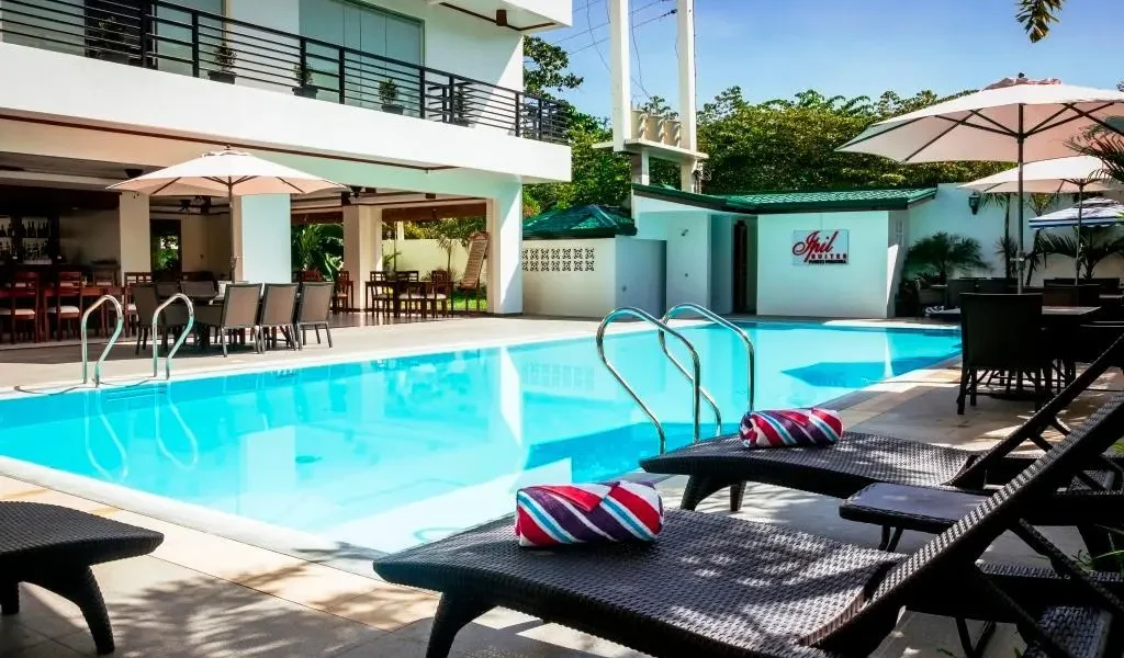 Ipil Suites Puerto Princesa